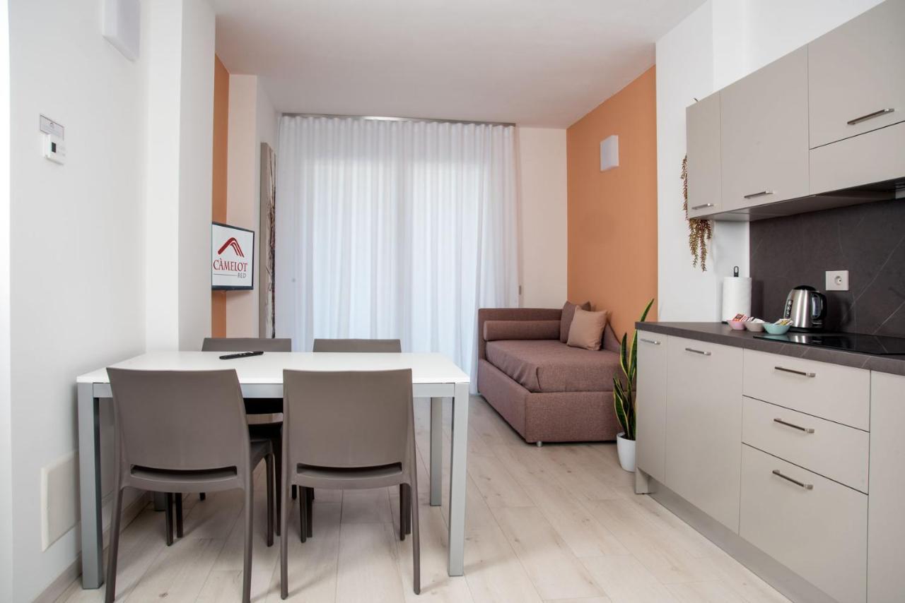 Camelot Red - Appartamenti Верона Экстерьер фото